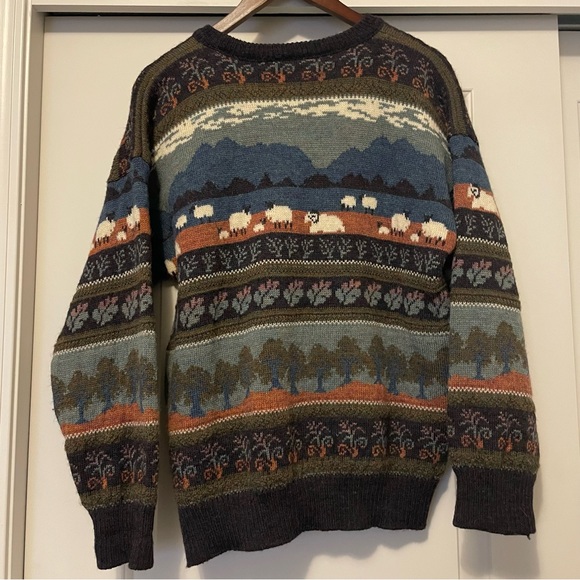 Vintage Cottagecore 100% Wool Sheep Lambs Sweater Countryside Mountains Nature - Picture 5 of 9